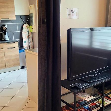 Ravissant studio privé 2 pièces Le Cosy tout équipé Monchy-Saint-Eloi Exterior foto