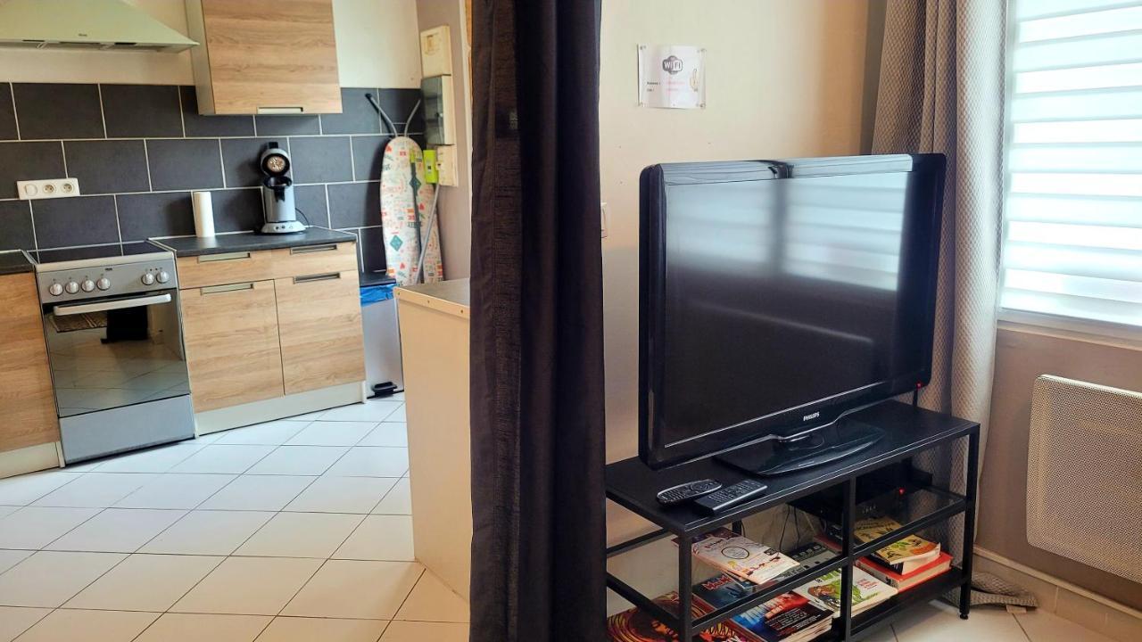Ravissant studio privé 2 pièces Le Cosy tout équipé Monchy-Saint-Eloi Exterior foto